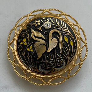 Vtg Spanish Damascene Round Engraved Golden Birds & Flora Filigree Metal Brooch